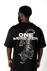 One more rep oversized tee Black