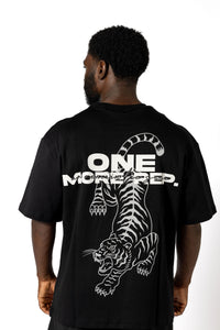 One more rep oversized tee Black